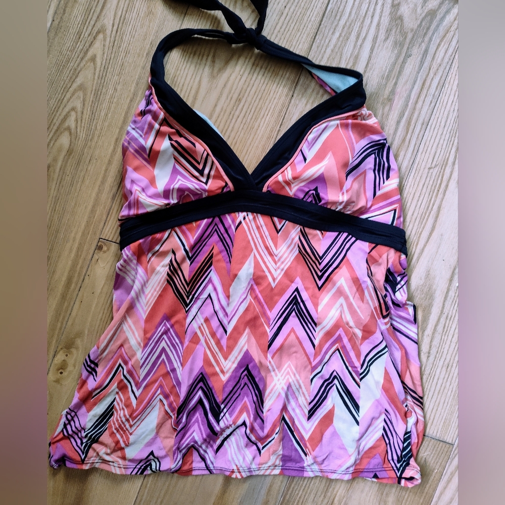 Swim top tankini Summer Sale 🌼